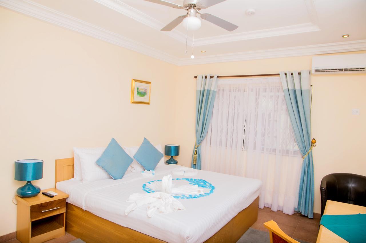 Eden Vale Hotel Ajiringano Buitenkant foto